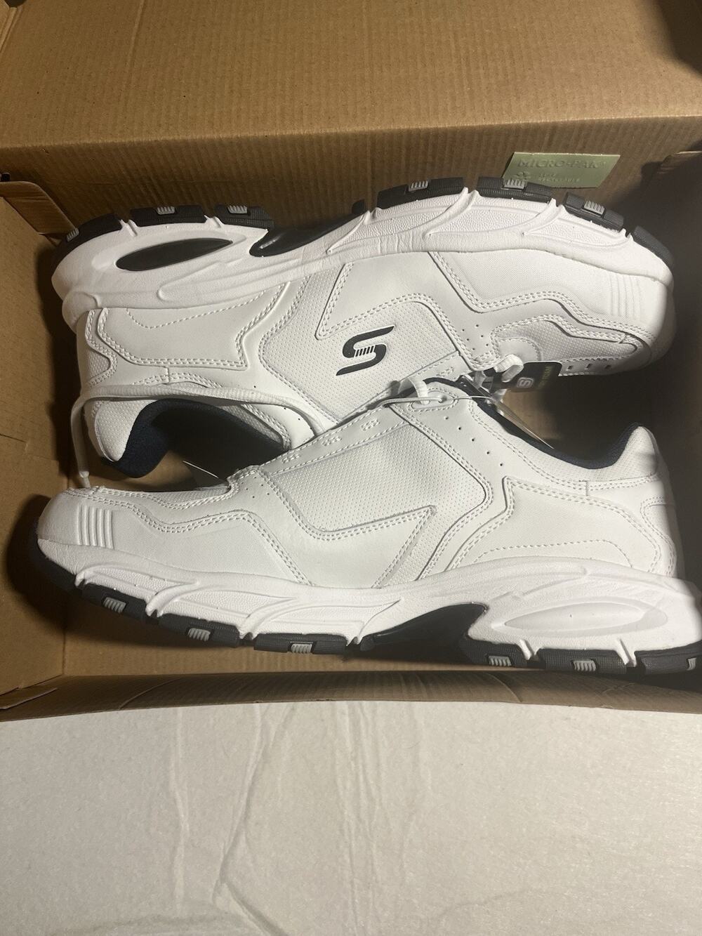 Skechers Freefall Stanza 59999S Mens Size 13 White Navy Memory Foam Sneakers